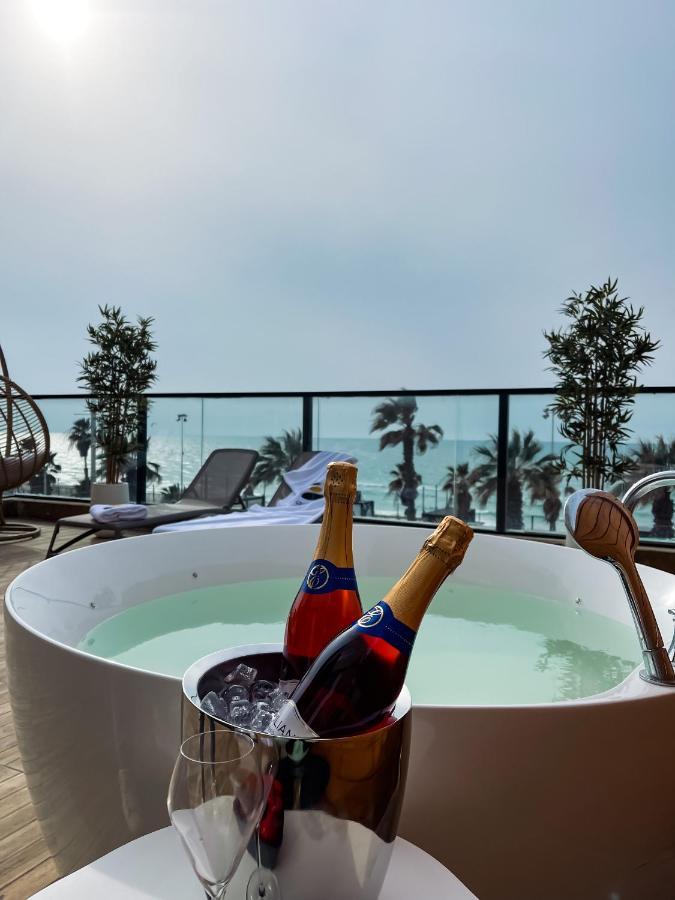 Share Suites Hotel Bat-Yam Бат Ям Екстериор снимка